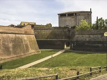 Grosseto y sus fantásticas murallas de los Médici. 