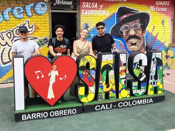 Descubre el Origen de la Salsa Caleña: Historia, Ritmo y Barrio