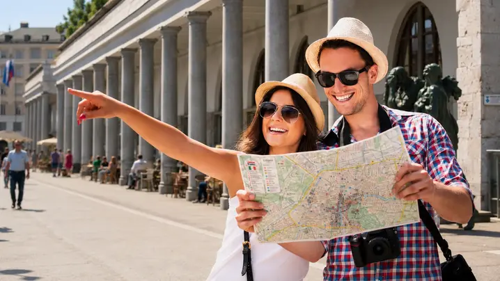 Snacking Love Walk of Ljubljana for Couples with First Slovene lady at North Pole