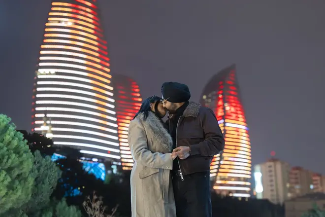 Baku: Spaziergang-Fotoshooting mit Profi-Fotograf