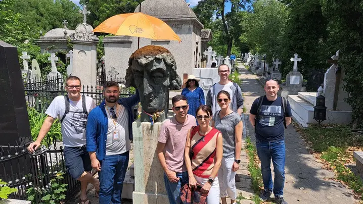 BELLU Cemetery Free Walking Tour