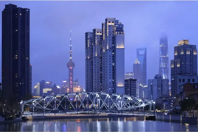 Timeless Shanghai: A Local Tour from the Bund to hidden Suhe creek's Modern Magic