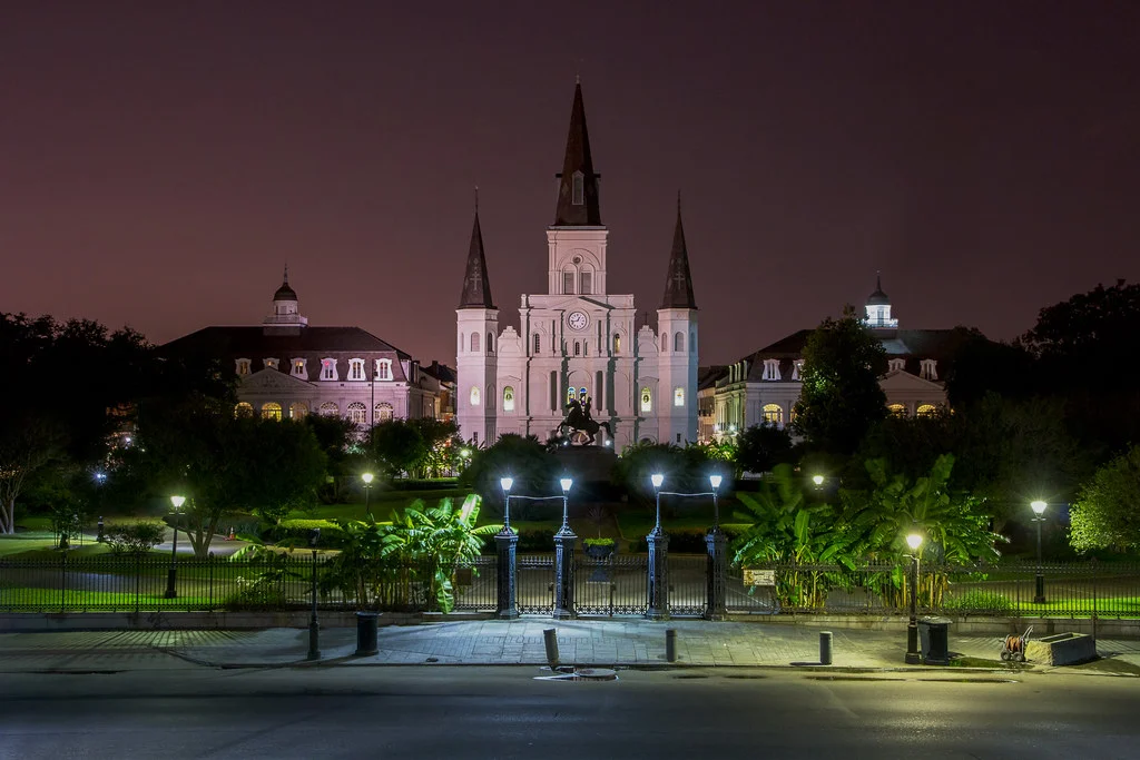 Escándalos y Fantasmas del Viejo Nueva Orleans