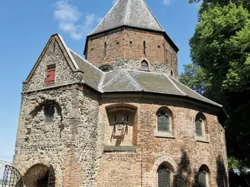 Historical Tour through the Center of Nijmegen | The Oldest City in the Netherlands