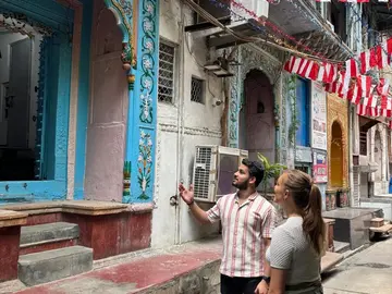 Esplora la bellezza della vecchia Delhi con il più grande mercato delle spezie dell'Asia.