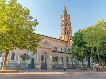 Toulouse: Heretics, Crusaders, and Merchants. Wealth Before Airbus
