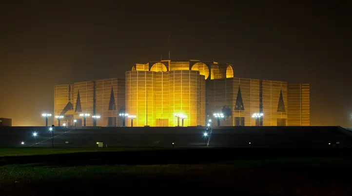 Erleben Sie die Nachtlichter von Dhaka wie ein Einheimischer