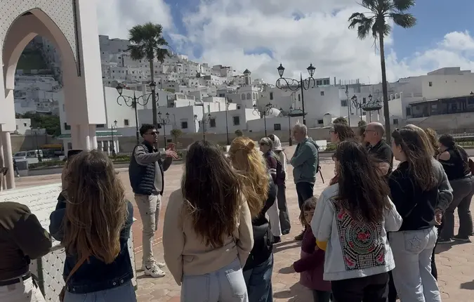 Tetuán ( La paloma blanca 🕊️). Recorriendo el alma de la ciudad. Historia, cultura y gastronomía.