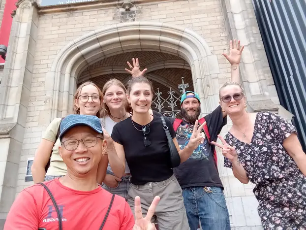 Amsterdam's best free walking tour: Jordaan Golden canal history 