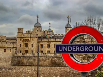 La historia de Inglaterra: de las tribus a los sobornos.